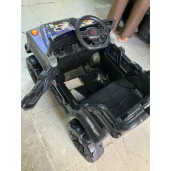 4x4 électrique bébé 2-5 Ans NOIR